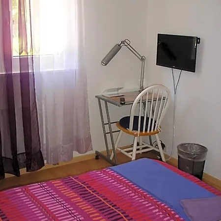 Le Relais Du Chateau לינה וארוחת בוקר 3*