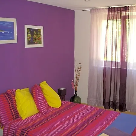 לינה וארוחת בוקר Le Relais Du Chateau אייגל