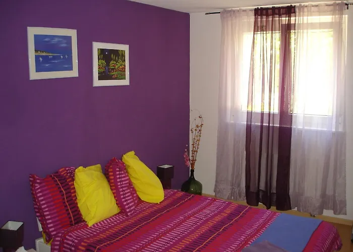 Le Relais Du Chateau Nocleg ze śniadaniem 3*