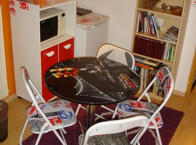 Nocleg ze śniadaniem Le Relais Du Chateau Aigle